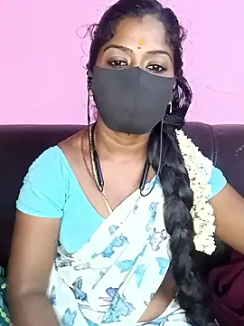 Snapshot of tamilammukuttyy chatting on 25, 10, 2025 tamilammukuttyy online show from 25, 10, 2025