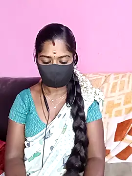 Snapshot of tamilammukuttyy chatting on 20, 11, 2025 tamilammukuttyy online show from 20, 11, 2025