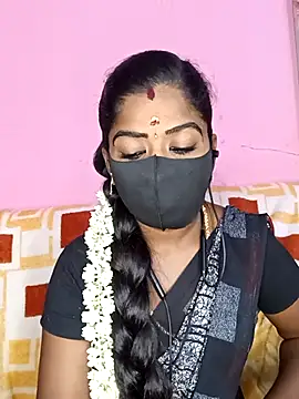 Snapshot of tamilammukuttyy chatting on 16, 11, 2025 tamilammukuttyy online show from 16, 11, 2025