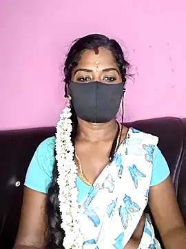 Snapshot of tamilammukuttyy chatting on 13, 11, 2025 tamilammukuttyy online show from 13, 11, 2025