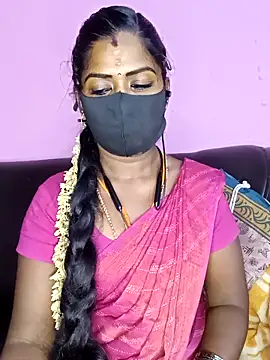 Snapshot of tamilammukuttyy chatting on 28, 11, 2025 tamilammukuttyy online show from 28, 11, 2025