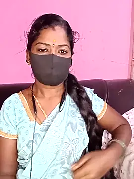 Snapshot of tamilammukuttyy chatting on 30, 10, 2025 tamilammukuttyy online show from 30, 10, 2025