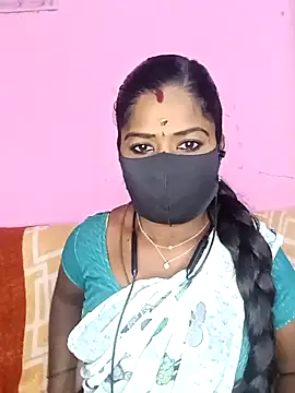 Snapshot of tamilammukuttyy chatting on 20, 11, 2025 tamilammukuttyy online show from 20, 11, 2025