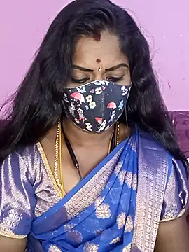 Snapshot of tamilammukuttyy chatting on 12, 5, 2026 tamilammukuttyy online show from 12, 5, 2026