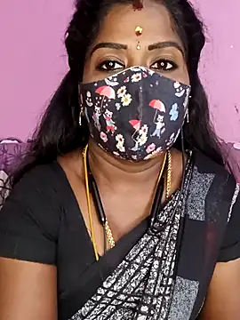Snapshot of tamilammukuttyy chatting on 24, 5, 2026 tamilammukuttyy online show from 24, 5, 2026