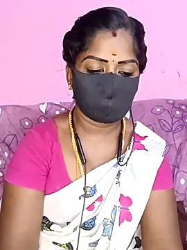 Snapshot of tamilammukuttyy chatting on 15, 5, 2026 tamilammukuttyy online show from 15, 5, 2026