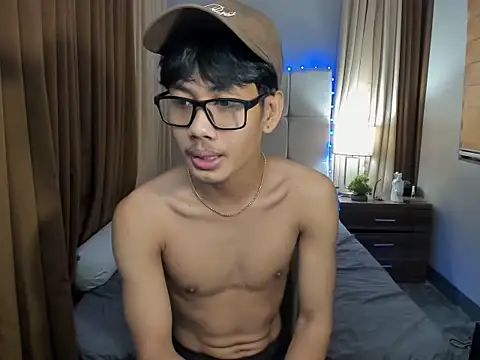 fucking hot2 online show from 26, 10, 2025