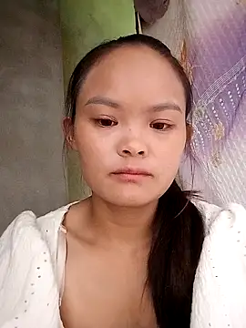 xinhxinhcute online show from 10, 9, 2025