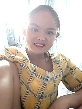 xinhxinhcute online show from 10, 10, 2025