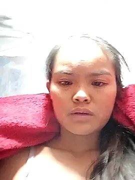 xinhxinhcute online show from 3, 11, 2025