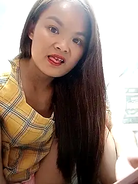 xinhxinhcute online show from 7, 11, 2025