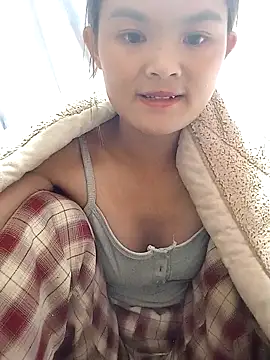 xinhxinhcute online show from 21, 10, 2025