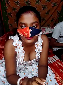 Snapshot of Sonya_89 chatting on 4, 10, 2025 Sonya 89 online show from 4, 10, 2025