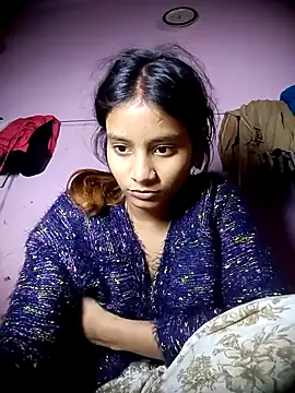 Hot Mayra  online show from 4, 12, 2025