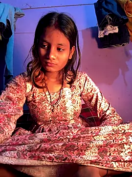 Hot Mayra  online show from 8, 1, 2026