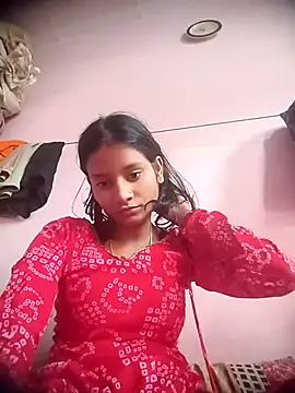 Hot Mayra  online show from 9, 11, 2025