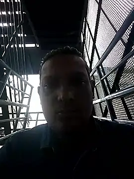 bisexdon online show from 4, 10, 2025