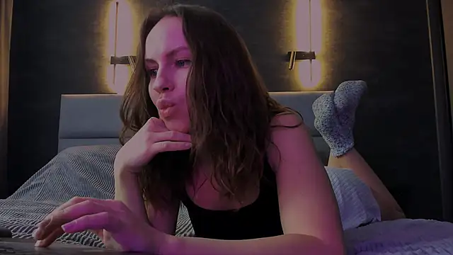 Snapshot of North_baby chatting on 22, 10, 2025 North baby online show from 22, 10, 2025