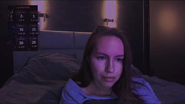 Snapshot of North_baby chatting on 14, 11, 2025 North baby online show from 14, 11, 2025