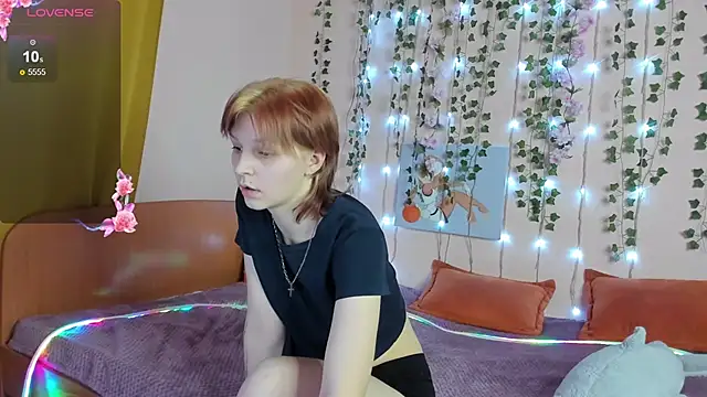 AudreyyKim online show from 27, 11, 2025