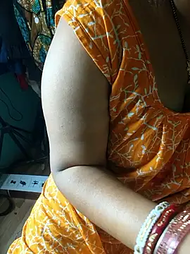 desi boudi87 online show from 4, 4, 2026