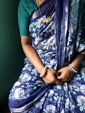 desi boudi87 online show from 21, 4, 2026