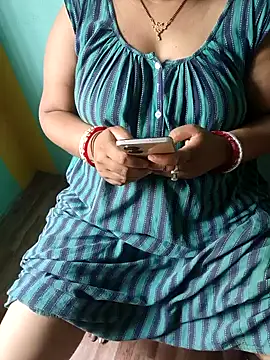 desi boudi87 online show from 20, 4, 2026