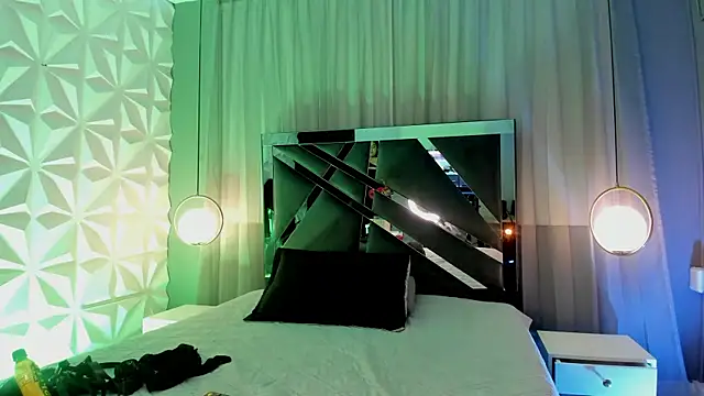 MAGIC TESSA online show from 4, 12, 2025