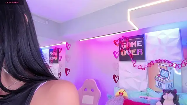 LindaWz  online show from 15, 2, 2026