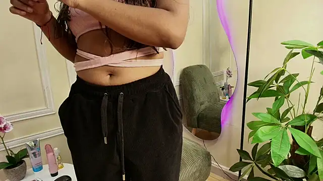 keila hott20 online show from 26, 9, 2025