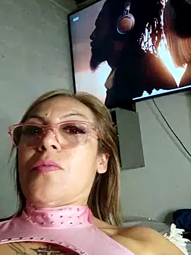 Snapshot of Gatithaaa chatting on 14, 10, 2025 Gatithaaa online show from 14, 10, 2025