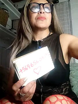 Snapshot of Gatithaaa chatting on 9, 10, 2025 Gatithaaa online show from 9, 10, 2025