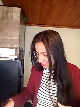 ERIKA  29 online show from 17, 9, 2025