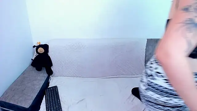 Morganoctiss online show from 9, 1, 2026