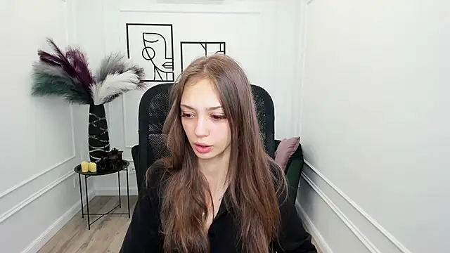 EmilyGraydis online show from 19, 11, 2025