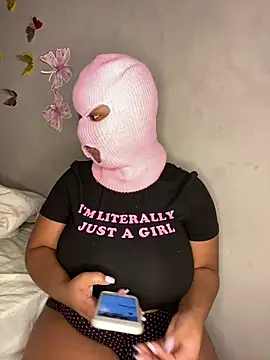 JuicyMellow21 online show from 23, 4, 2026