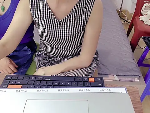 Snapshot of Funnygirl_9x chatting on 10, 5, 2026 Funnygirl 9x online show from 10, 5, 2026