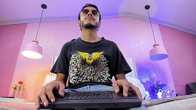 Boss Domiinator online show from 17, 2, 2026