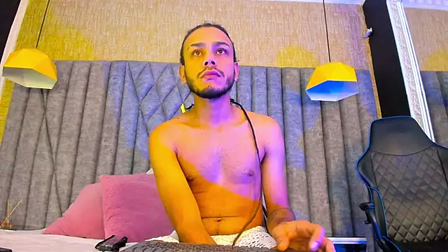 Boss Domiinator online show from 15, 11, 2025