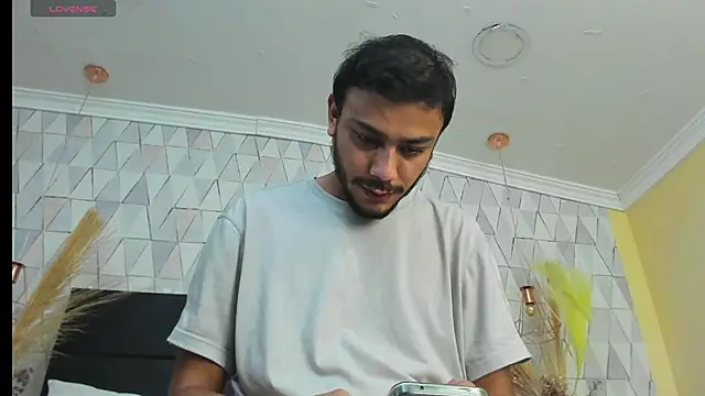 Boss Domiinator online show from 7, 2, 2026