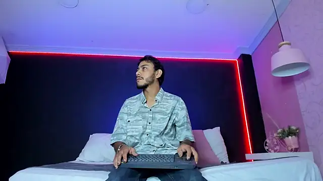 Boss Domiinator online show from 2, 4, 2026