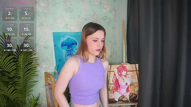 HollieCollelo online show from 12, 4, 2026