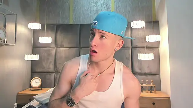 HunterHeat  online show from 26, 11, 2025