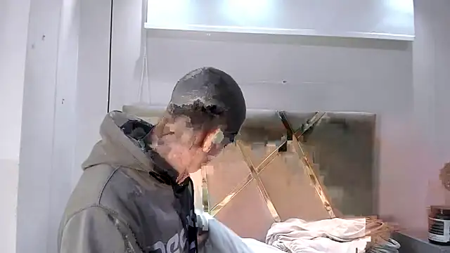 HunterHeat  online show from 31, 10, 2025