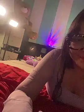 Snapshot of alilith chatting on 12, 5, 2026 alilith online show from 12, 5, 2026