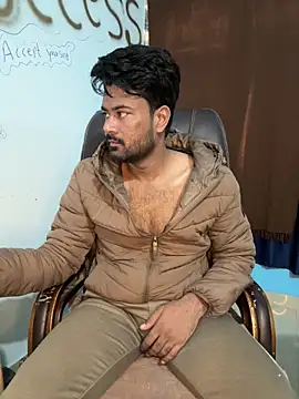 Snapshot of MeekBatgirl chatting on 22, 11, 2025 MeekBatgirl online show from 22, 11, 2025