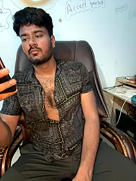 Snapshot of MeekBatgirl chatting on 14, 10, 2025 MeekBatgirl online show from 14, 10, 2025