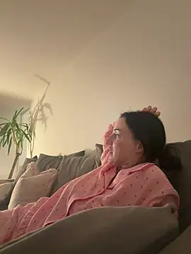 Remirosee online show from 15, 2, 2026