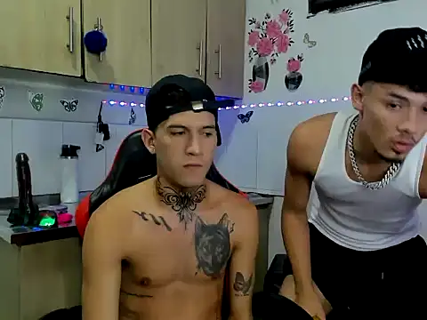 Snapshot of dilan_abraham12 chatting on 12, 10, 2025 dilan abraham12 online show from 12, 10, 2025