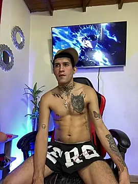 Snapshot of dilan_abraham12 chatting on 14, 5, 2026 dilan abraham12 online show from 14, 5, 2026